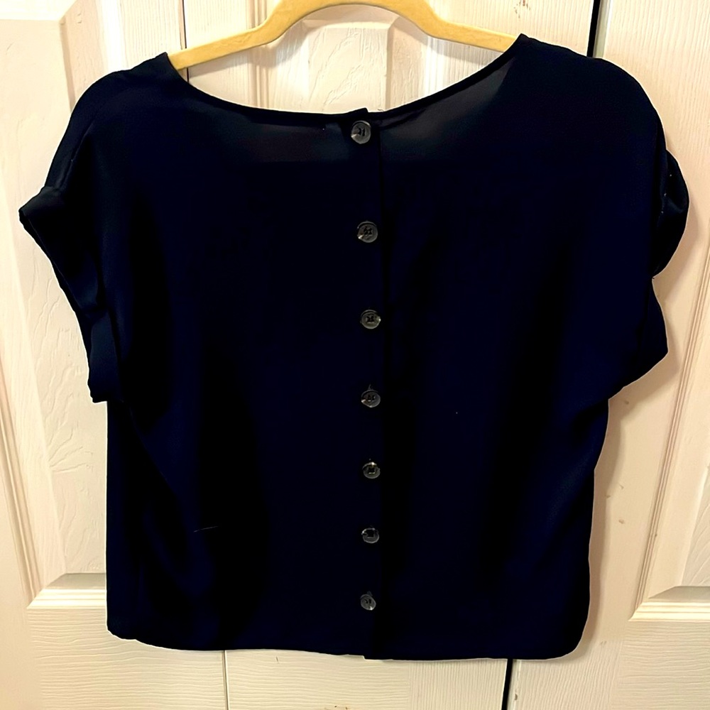 Active USA navy t-shirt blouse with button details on back, size small